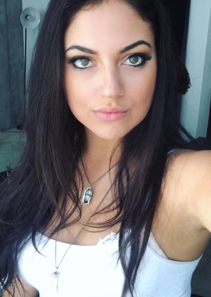 Inanna Sarkis photo