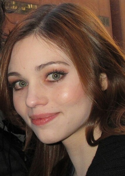India Eisley photo