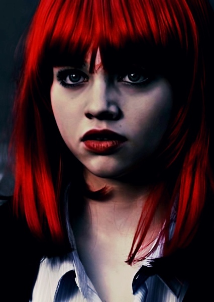India Eisley photo