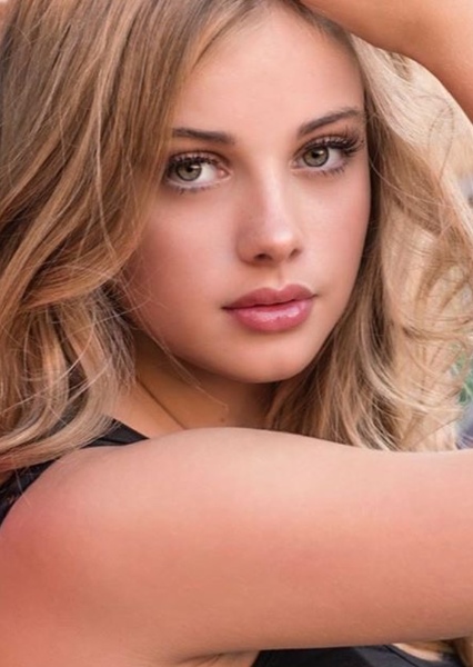 India Woollard photo