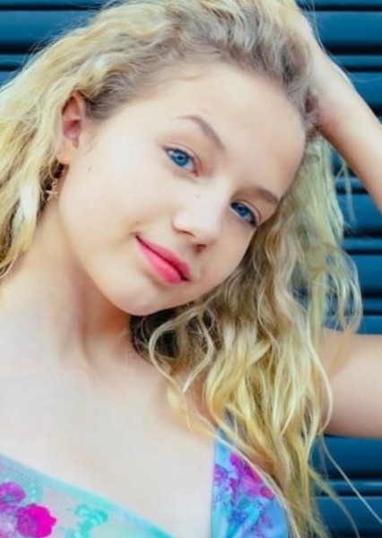 Indigo Carey photo
