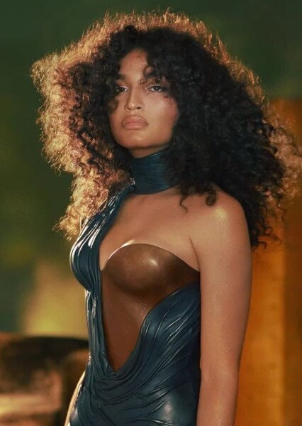 Indya Moore photo
