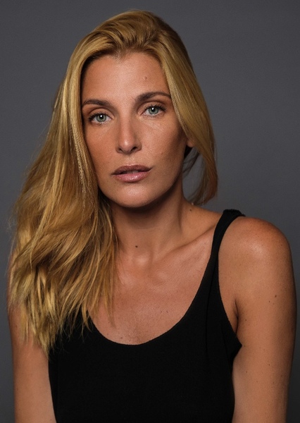 Inês Castel-Branco photo
