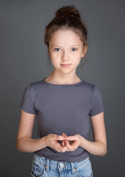 Iona Bell photo