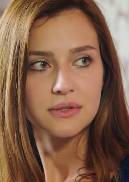 Irem Helvacioglu photo