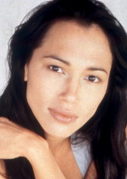 Irene Bedard photo