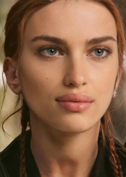 Irina Shayk photo