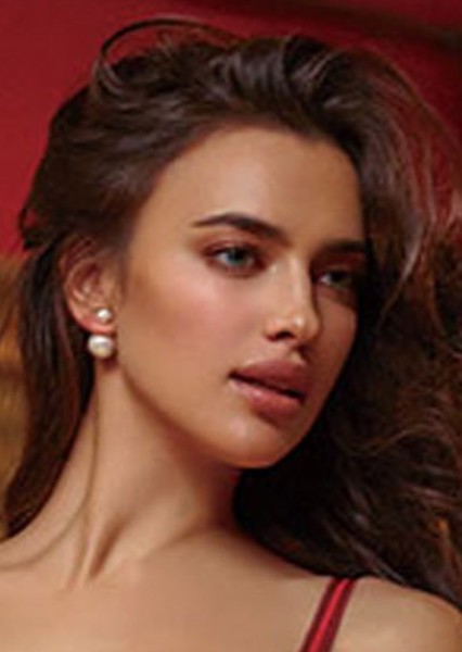 Irina Shayk photo