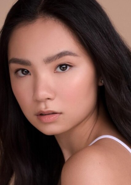 Iris Truong