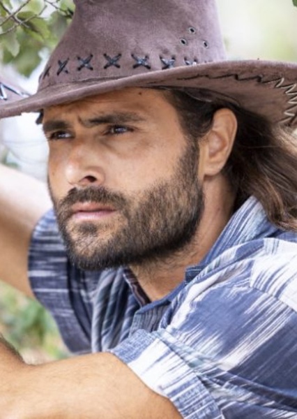 Isaac Alfaiate photo