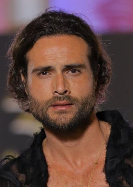 Isaac Alfaiate photo