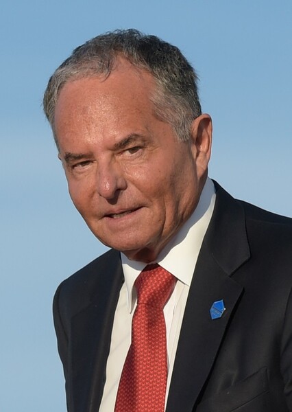 Isaac "Ike" Perlmutter