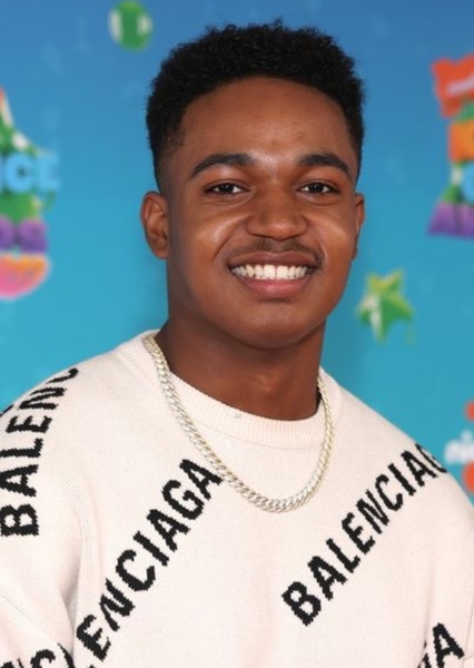 Isaac Ryan Brown photo