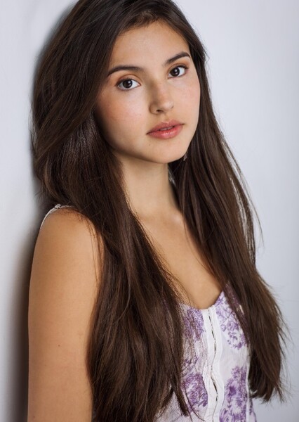 Isabel DeRoy-Olson photo