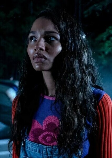 Isabel (I Saw the TV Glow)