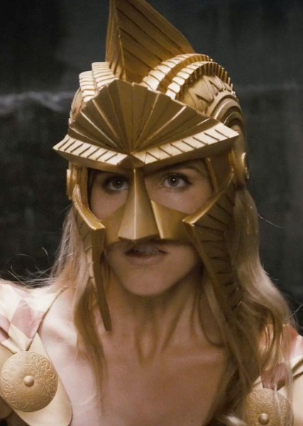 Isabel Lucas photo