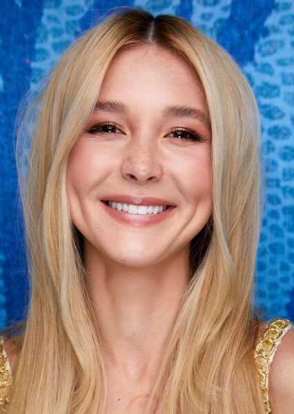 Isabel May photo