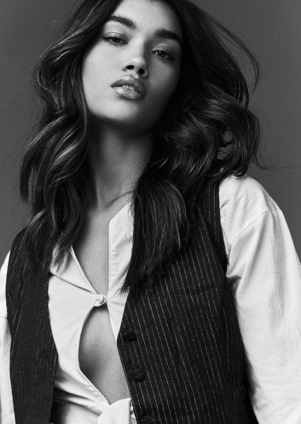 Isabela Coriolano photo