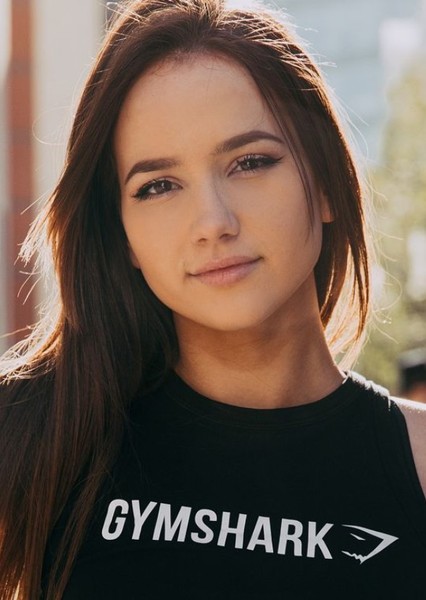 Isabela Fernandez photo