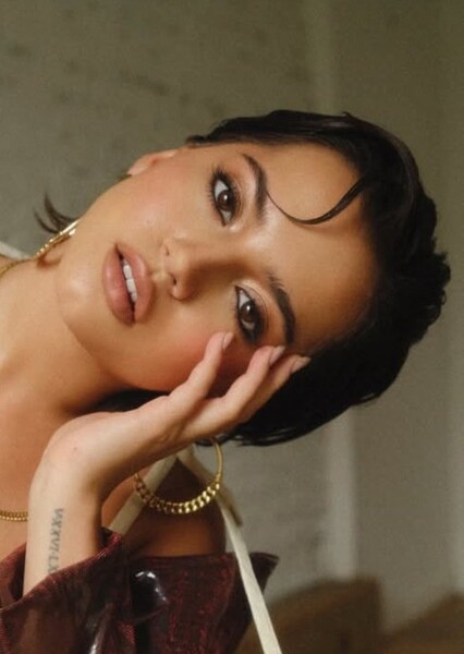 Isabela Merced photo