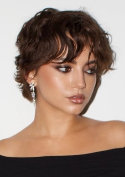 Isabela Merced