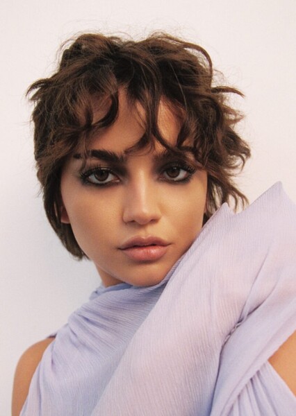 Isabela Merced photo