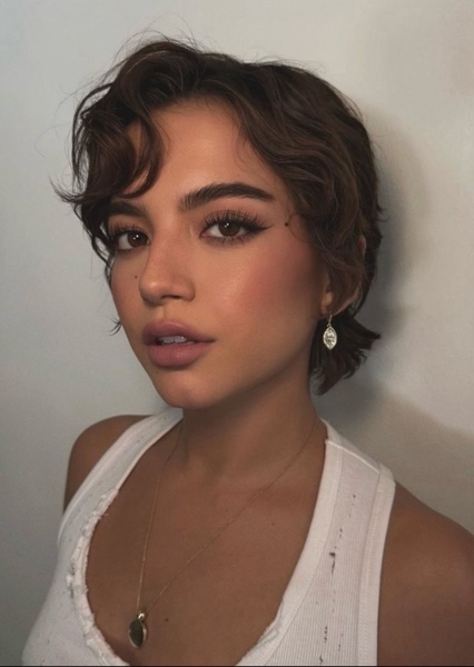 Isabela Merced photo