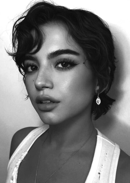 Isabela Merced photo