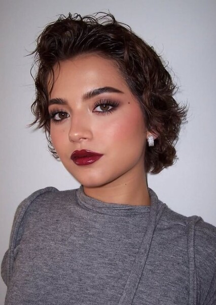 Isabela Merced photo