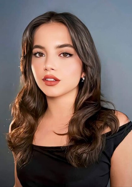 Isabela Merced photo