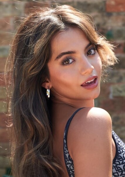 Isabela Merced photo
