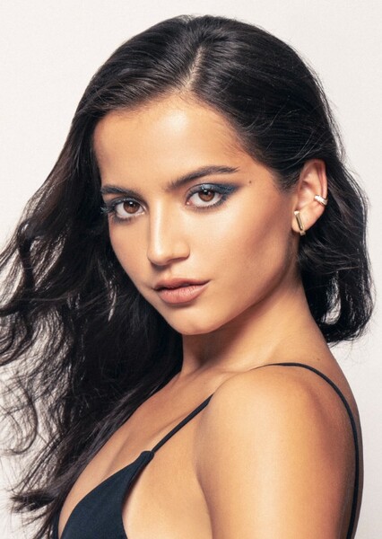 Isabela Merced photo