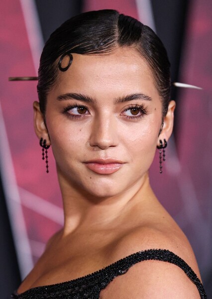 Isabela Merced photo
