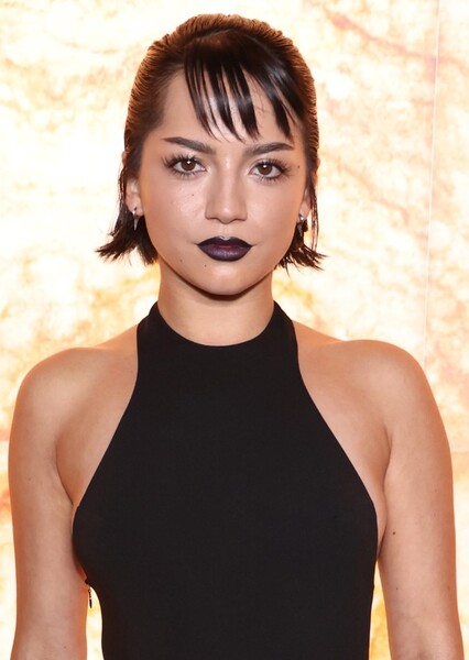Isabela Merced photo