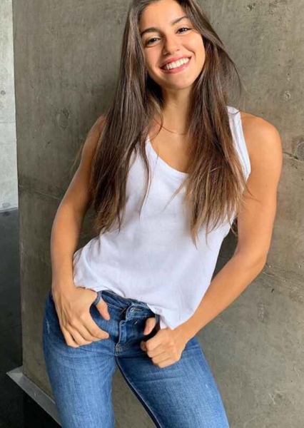 Isabela Souza photo