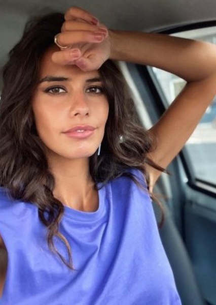 Isabela Valadeiro