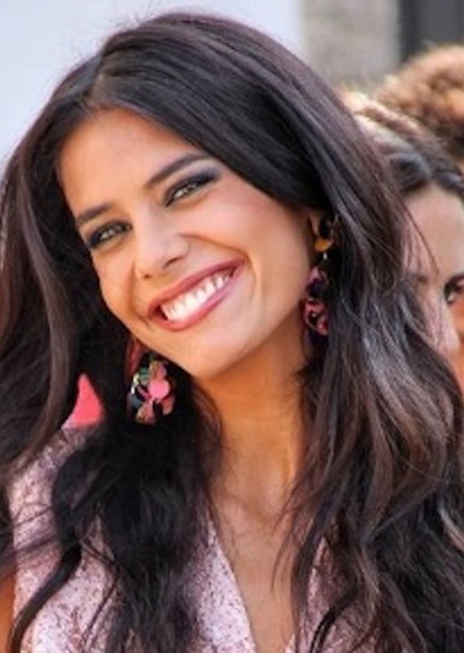 Isabela Valadeiro photo