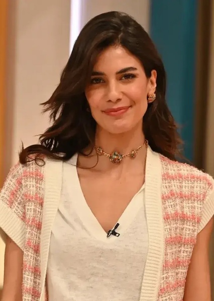 Isabela Valadeiro photo