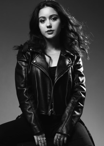 Isabella Day photo