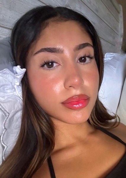 Isabella Ferreira photo