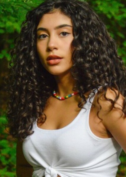 Isabella Ferreira photo