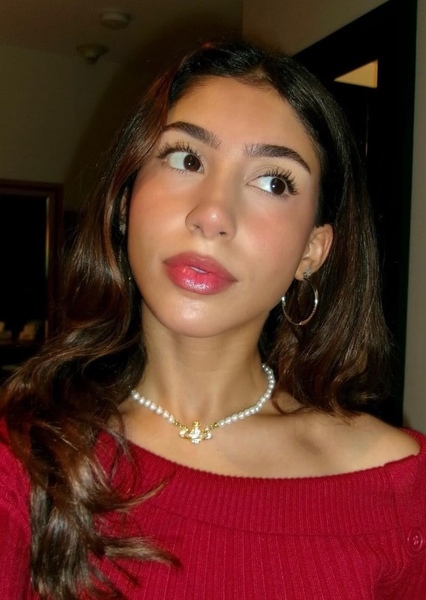 Isabella Ferreira photo