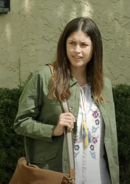 Isabella Gomez photo
