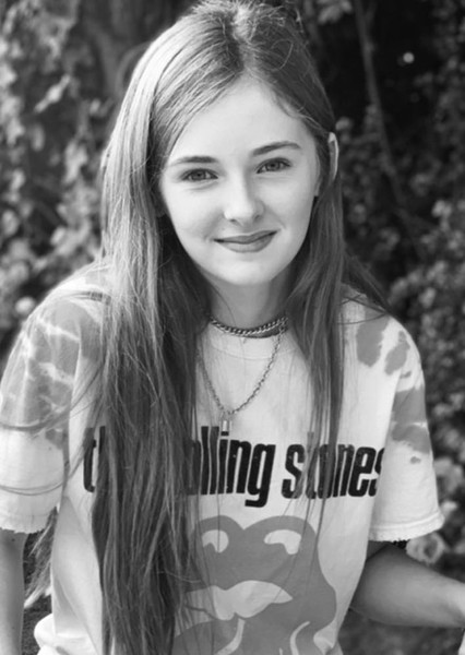 Isabella Kai photo