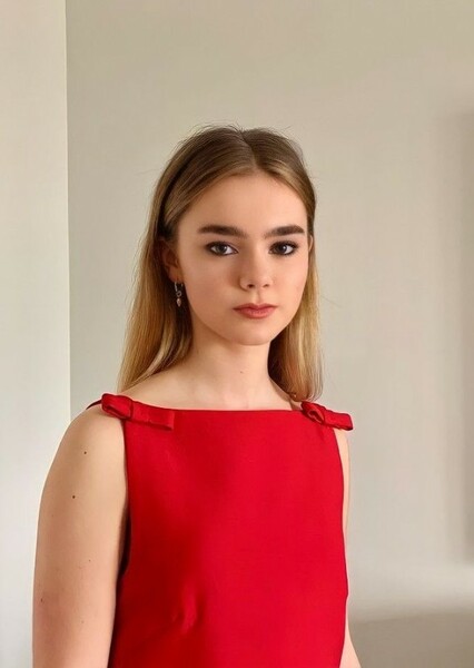 Isabella Sermon photo
