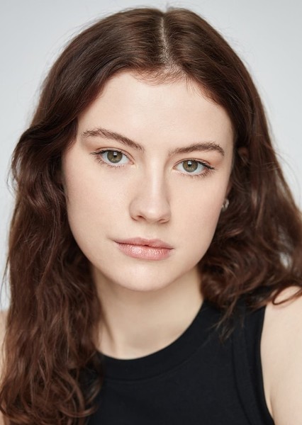 Isabelle Connolly photo