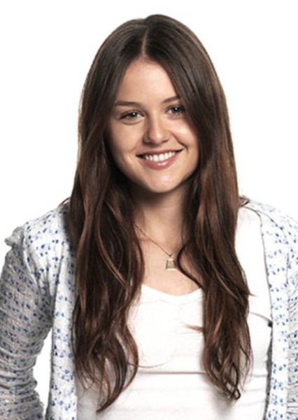 Isabelle Cornish photo