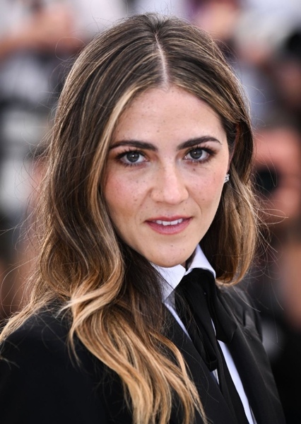 Isabelle Fuhrman photo