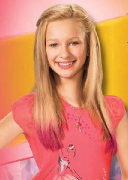 Isabelle Palmer photo