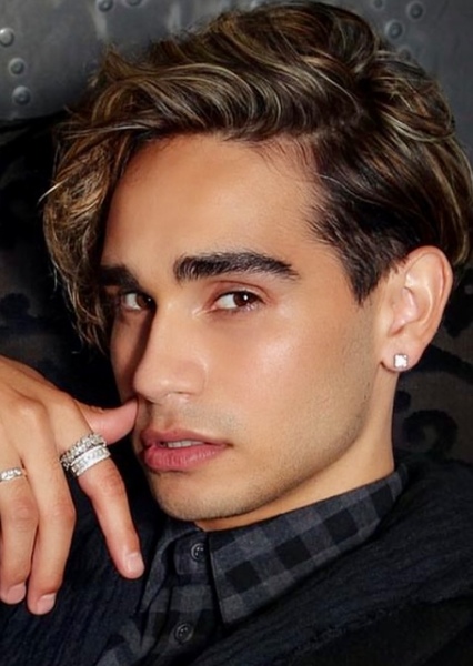 Isaiah Firebrace photo